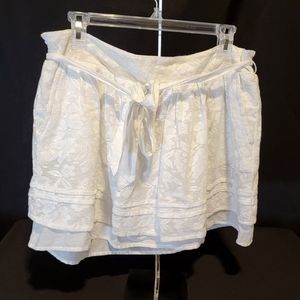 White tiered lace skirt